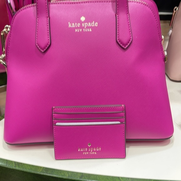 Kate Spade Schuyler Small Slim Card Holder
Baja Rose 
NWT - Picture 8 of 16